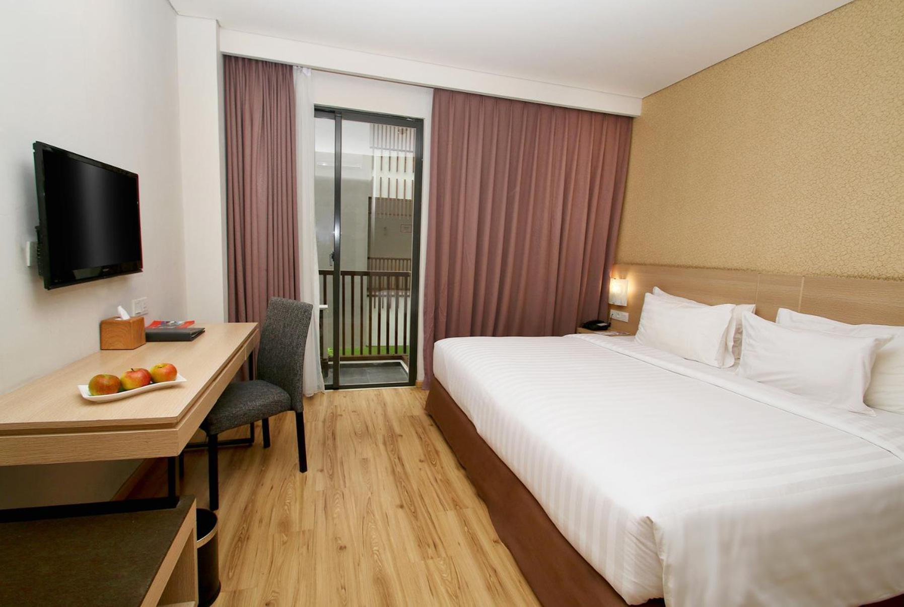 Swiss-Belhotel Sorong Exterior foto